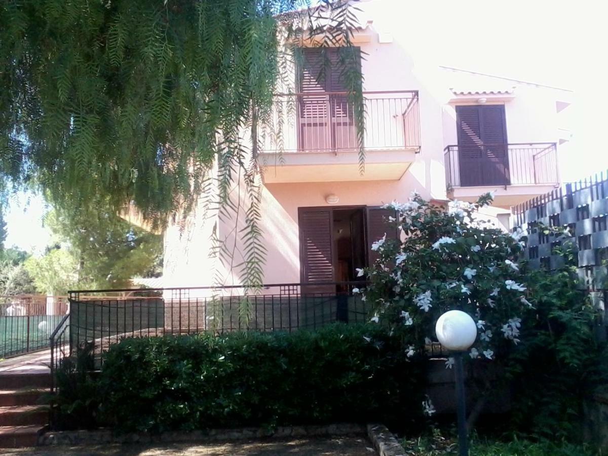 Sperone Hotel Mandra Capreria ภายนอก รูปภาพ